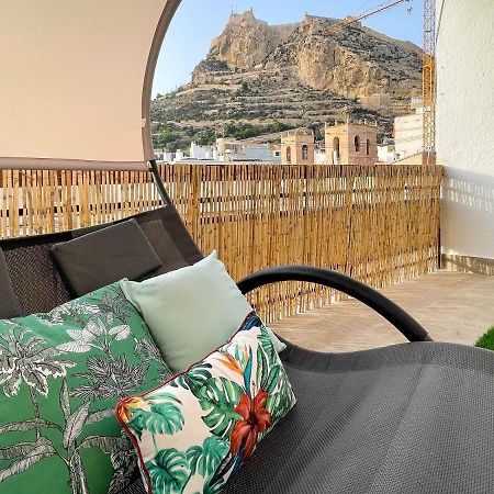 La Terraza. Vistas Al Castillo A 1 Min. De La Playa Alicante Luaran gambar